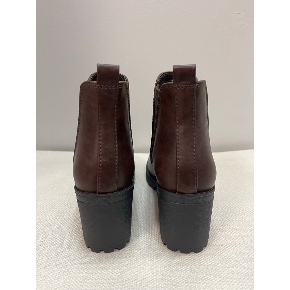 Brand new Soda block heel boots